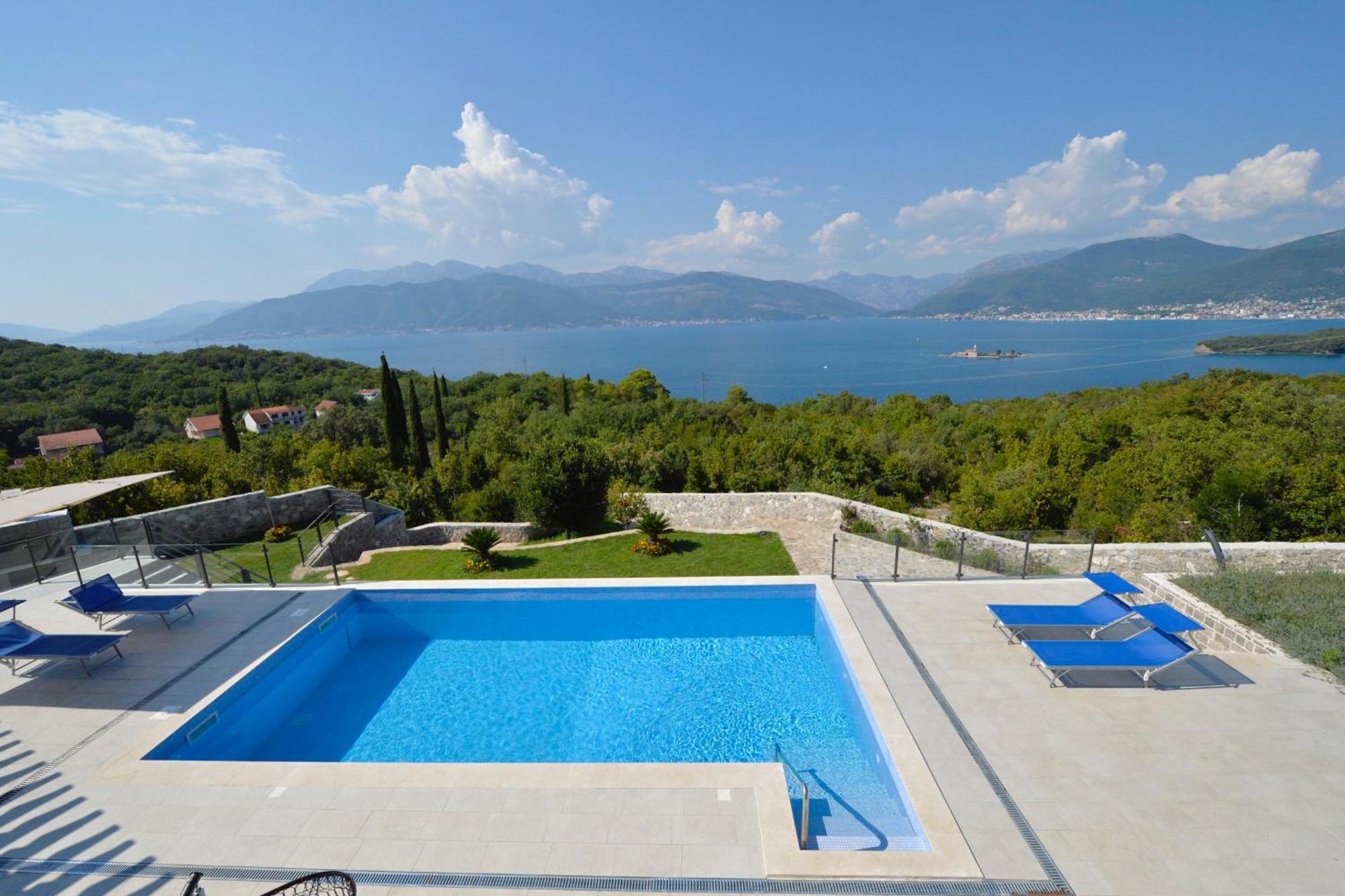 Vista Azzurra Tivat
